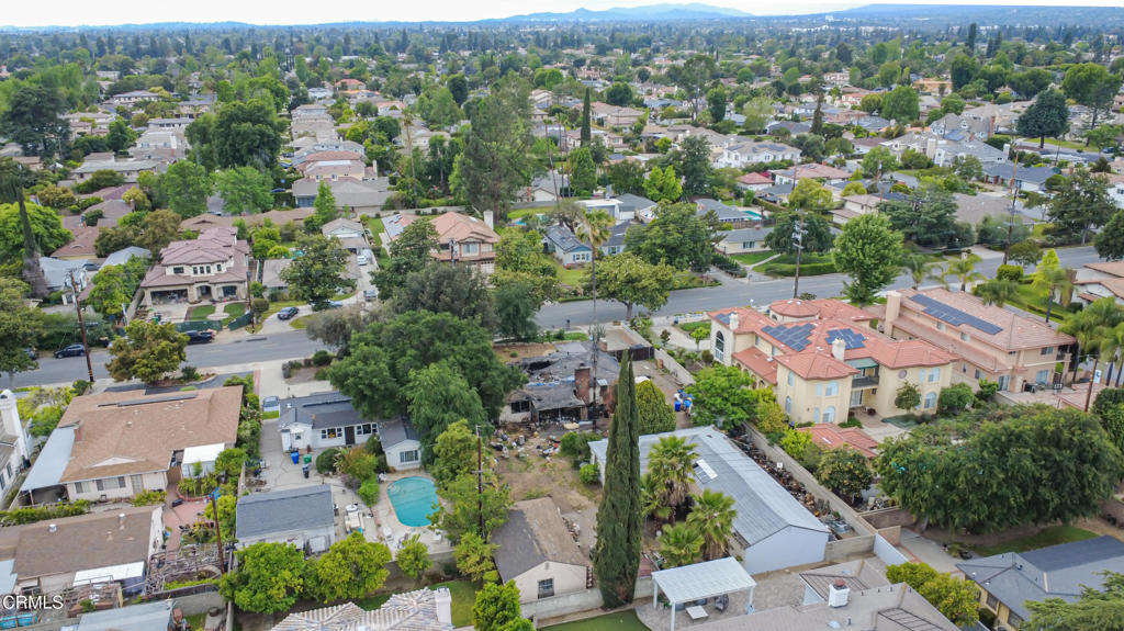 1924 S 6th Avenue