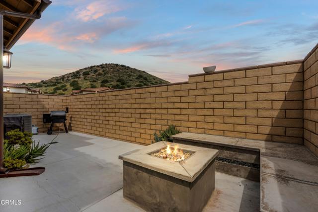 Detail Gallery Image 16 of 34 For 246 San Miguel Island Dr, Camarillo,  CA 93012 - 4 Beds | 2/1 Baths