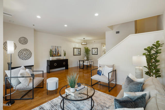 Detail Gallery Image 15 of 51 For 1310 E Orange Grove Bld #114,  Pasadena,  CA 91104 - 2 Beds | 2/1 Baths