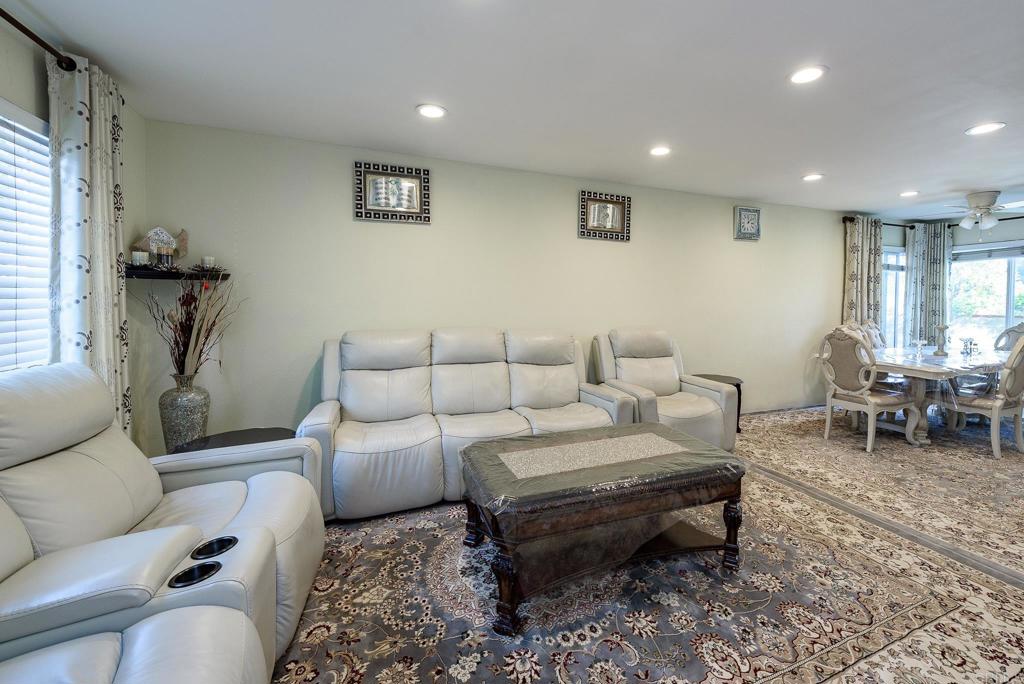 9378 Twin Mountain Circle - photo 3