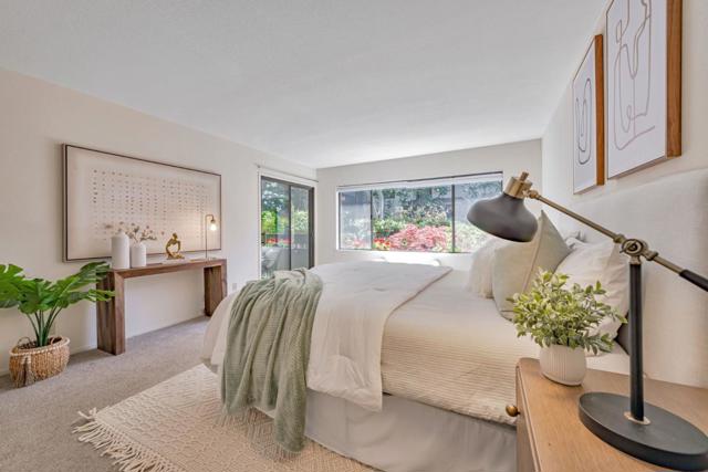 2140 Santa Cruz Avenue, Menlo Park CA: https://media.crmls.org/mediaz/c82b28fc-e484-4298-993e-e4cfc51c9004.jpg