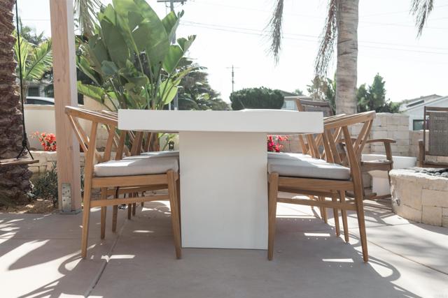 164 Chestnut Avenue, Carlsbad CA: https://media.crmls.org/mediaz/c82b3738-da3b-40b4-a93f-080d6b7e08a0.jpg