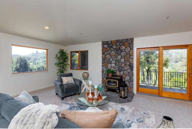 3375 Allred Lane, Soquel CA: https://media.crmls.org/mediaz/c82b54ba-825f-4861-bf2e-9c1fbf458ce5.jpg