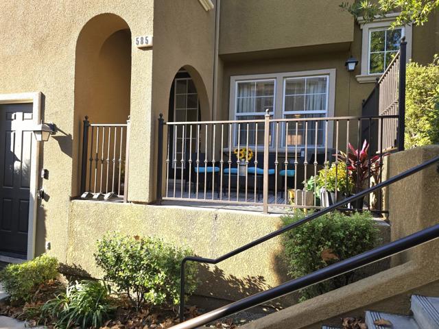 585 Adeline Avenue, San Jose CA: https://media.crmls.org/mediaz/c82cf638-701d-465d-8085-3b871288e4ac.jpg