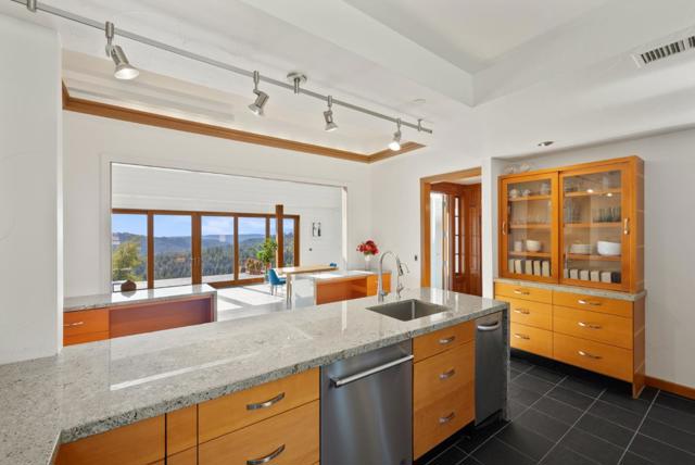 15220 Upper Ellen Road, Los Gatos CA: https://media.crmls.org/mediaz/c82cfd47-ea30-41bf-93fd-613b592524f5.jpg