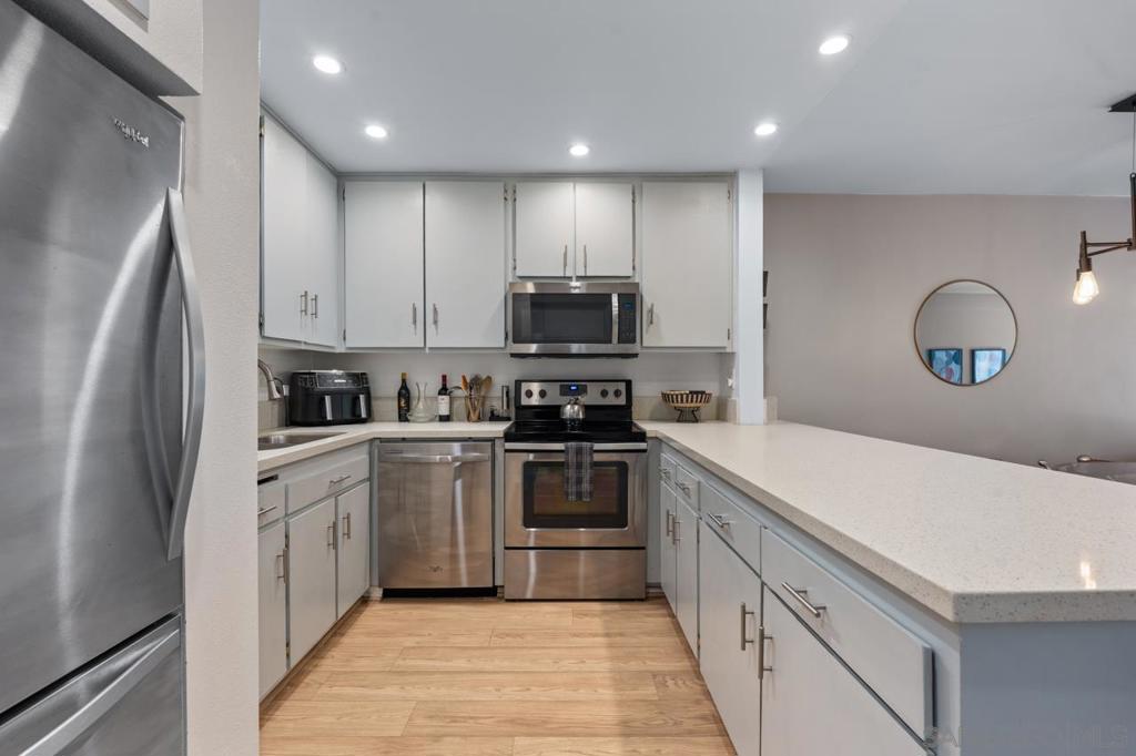 4545 Collwood Blvd - photo 7