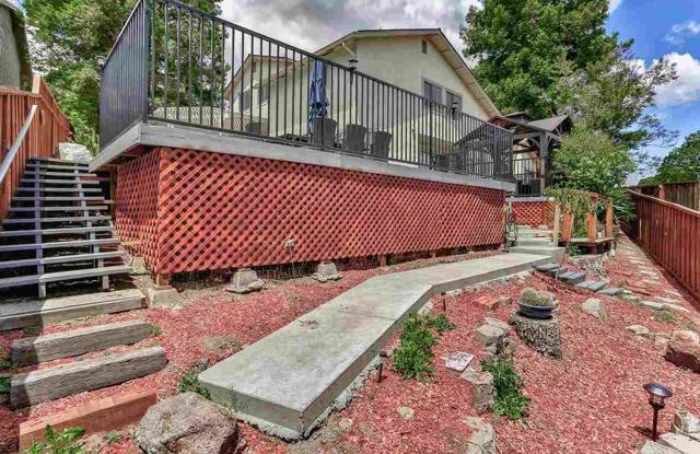 3 Saint Louis Lane, Pleasant Hill CA: https://media.crmls.org/mediaz/c82fc075-6cc1-4d54-83f3-00ae77184b99.jpg