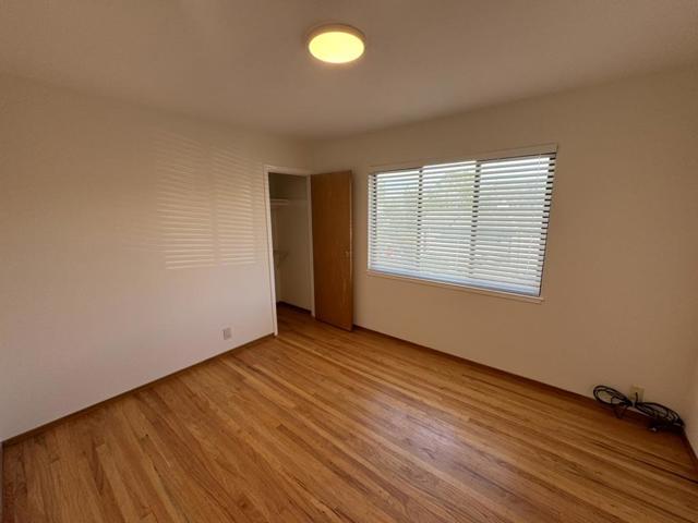 360 Eastmoor Avenue, Daly City CA: https://media.crmls.org/mediaz/c8301678-e32f-42f2-a156-4e55b3c48b06.jpg