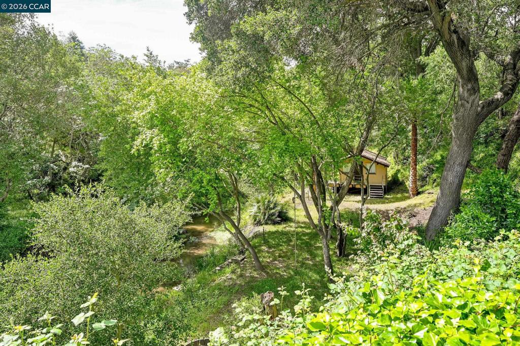 https://media.crmls.org/mediaz/c830950c-4ea5-4f0a-b197-df394580c090.jpg?preset=X-Large
