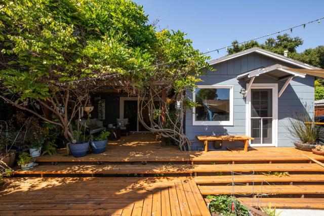 2336 Palo Verde Avenue, East Palo Alto CA: https://media.crmls.org/mediaz/c830b110-9a68-4b76-aa0c-312b7b8ae7cd.jpg