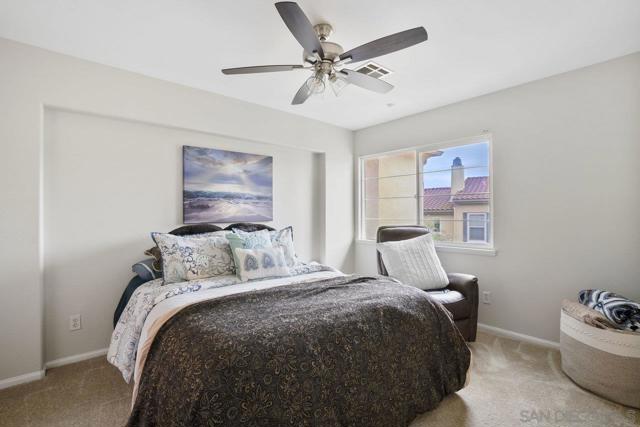 2989 Escala Circle, San Diego CA: https://media.crmls.org/mediaz/c8329e93-e4a2-493d-a9da-f507b6c7d21d.jpg