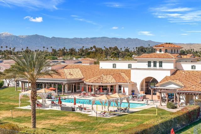 2108 Via Calderia, Palm Desert CA: https://media.crmls.org/mediaz/c8334da7-2013-45ab-ac8a-a46904b22b97.jpg