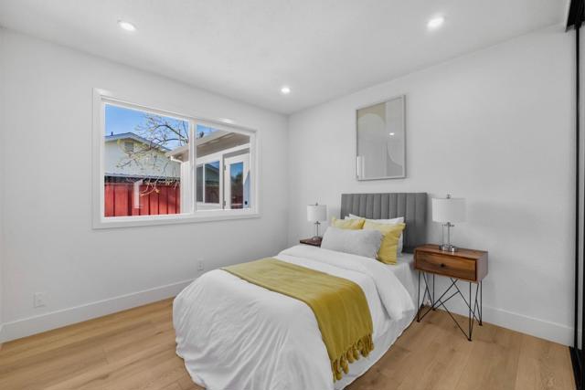 2877 Pelican Drive, Union City CA: https://media.crmls.org/mediaz/c8335429-e8da-4c94-9941-ed55d1ed975d.jpg