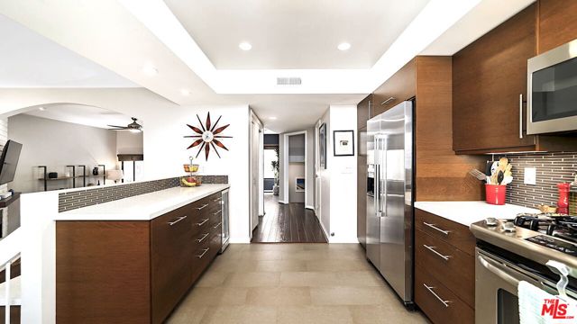 4315 Duquesne Avenue, Culver City CA: https://media.crmls.org/mediaz/c833b8ce-02d7-4c06-b9d0-fa5ad924d5da.jpg