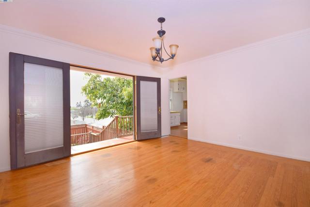 22813 2Nd St, Hayward CA: https://media.crmls.org/mediaz/c833ffd1-b3d7-4301-b99b-75c62caec36f.jpg