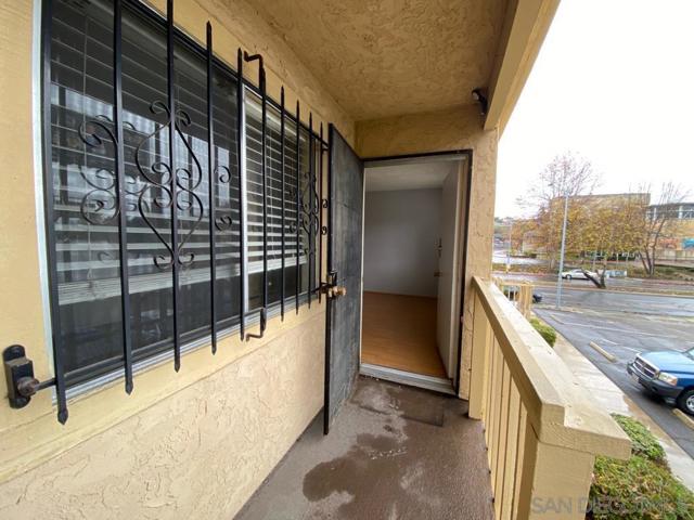 6670 University Ave, San Diego CA: https://media.crmls.org/mediaz/c8347a64-0def-4fd7-9f85-18d51e5854c8.jpg
