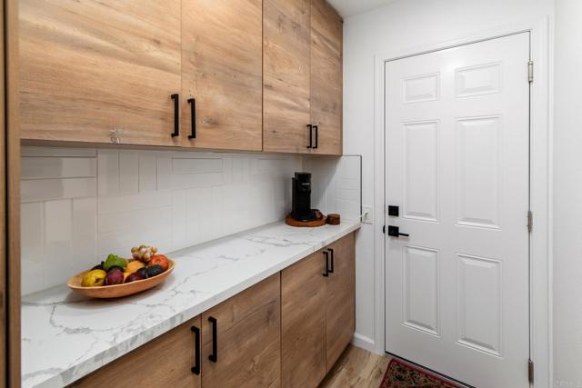 Detail Gallery Image 4 of 20 For 4543 Beverly Glen Dr, Oceanside,  CA 92056 - 2 Beds | 1 Baths