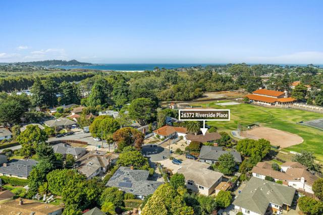 26372 Riverside Place, Carmel CA: https://media.crmls.org/mediaz/c8356593-7fbb-4023-9232-ea79c3db4146.jpg