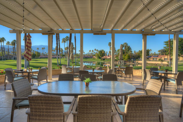 49 Camisa Lane, Palm Desert CA: https://media.crmls.org/mediaz/c8357bb2-41ed-4205-ab35-3df9b36951de.jpg