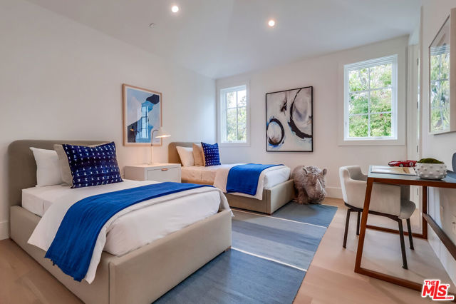 Drew Fenton | 427 N Bundy Drive Los Angeles CA | MLS: 7182819