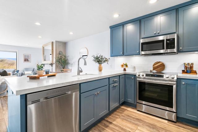 101 Shell Drive, Watsonville CA: https://media.crmls.org/mediaz/c8371df7-ad7f-45b0-9392-30a2ecdfaaf7.jpg