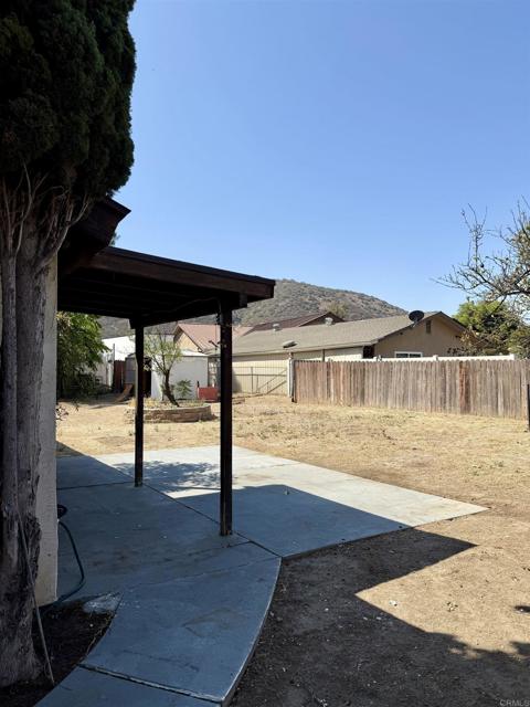 9366 Flinn, El Cajon CA: https://media.crmls.org/mediaz/c837722e-47f9-4609-b8c7-a995f41ac45e.jpg