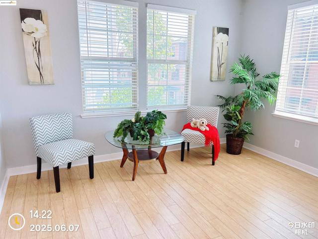 6136 Old Quarry Loop, Oakland CA: https://media.crmls.org/mediaz/c837a12a-0aee-482d-9ee4-9c747b95f1b3.jpg