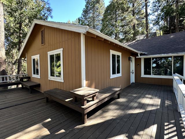 52080 Acorn, Idyllwild CA: https://media.crmls.org/mediaz/c83890e7-b3cc-435d-ae6c-6d2ac78ea915.jpg