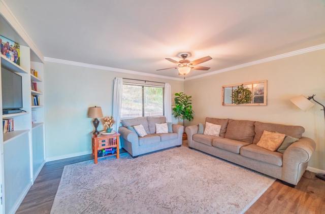 2646 El Camino Real, Salinas CA: https://media.crmls.org/mediaz/c83c382c-4668-4a81-8bb8-c5cb8842250b.jpg