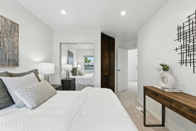 6 Clinton Court, Redwood City CA: https://media.crmls.org/mediaz/c83c7769-b1c6-4a78-9d03-d20e13425f7b.jpg