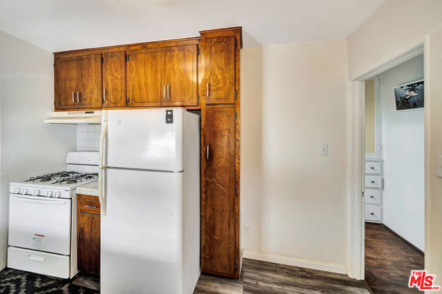 4112 Tracy Street, Los Angeles CA: https://media.crmls.org/mediaz/c83e093a-b18d-47ae-b8fc-5d20ed440cef.jpg
