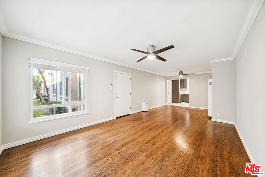 3652 Carmona Avenue #7