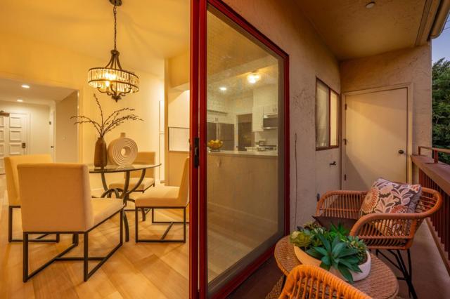 10 9th Avenue, San Mateo CA: https://media.crmls.org/mediaz/c8401dfd-720a-4fa7-b814-ff0a5611ec63.jpg