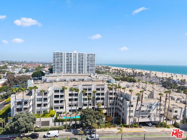 140 Ocean Park Boulevard, Santa Monica CA: https://media.crmls.org/mediaz/c8409abd-691a-4ef6-a67b-e1c8d91ff6fc.jpg