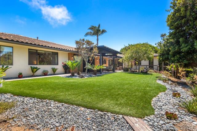 1180 Devonshire Dr, Encinitas CA: https://media.crmls.org/mediaz/c840e56b-7a9e-4fc8-b50c-b2d9267123b6.jpg
