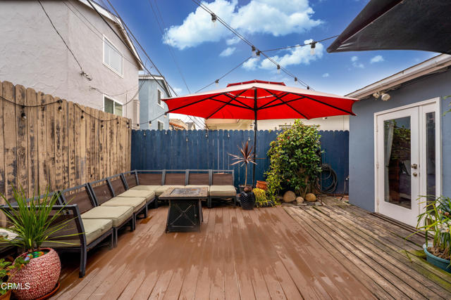 317 Cahuenga Drive, Oxnard CA: https://media.crmls.org/mediaz/c841261d-3c6c-4f8b-b91e-19c880a6bbf7.jpg