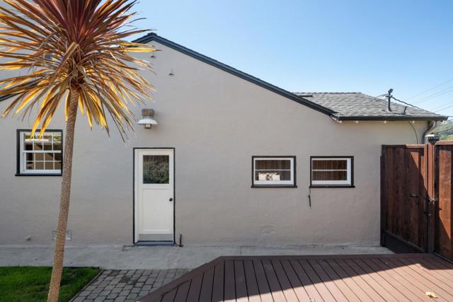 403 Santa Florita Avenue, Millbrae CA: https://media.crmls.org/mediaz/c8414104-bed1-4b2b-a4c6-9cf58f5d39ec.jpg