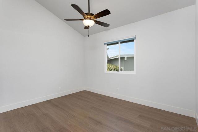 3630 Vista Campana S 6, Oceanside CA: https://media.crmls.org/mediaz/c84188b6-f460-4bd4-9538-058e4e8c3664.jpg