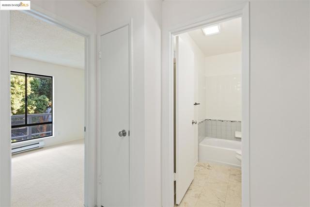 7 Commodore DR, Emeryville CA: https://media.crmls.org/mediaz/c84206e0-79cd-43aa-a8bf-1c4263b262f7.jpg