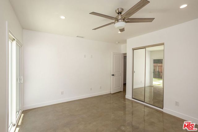 7413 Jamieson Avenue, Reseda CA: https://media.crmls.org/mediaz/c842eebd-9ae8-4100-ad16-937d985c9653.jpg
