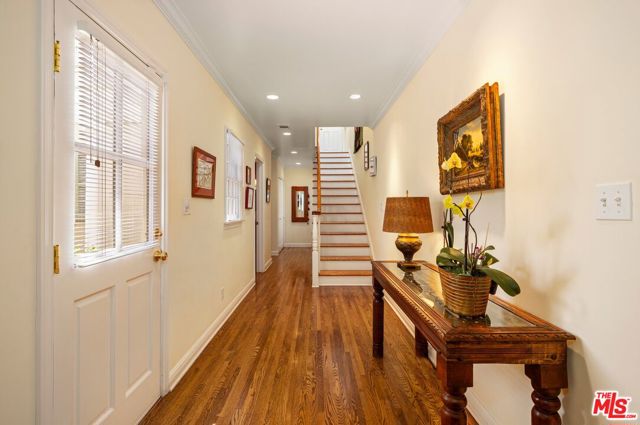 12309 9th Helena Drive, Los Angeles CA: https://media.crmls.org/mediaz/c842f4ed-05f8-49f1-9529-506928b1389b.jpg