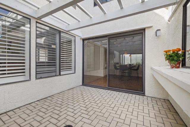 15 Morena, Irvine CA: https://media.crmls.org/mediaz/c845bf79-5364-4a5e-99ed-b98f41993e75.jpg