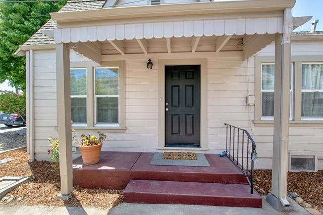 144 Van Ness Avenue, Santa Cruz CA: https://media.crmls.org/mediaz/c8460af1-eb0a-4a9b-8443-8e78c95051a6.jpg