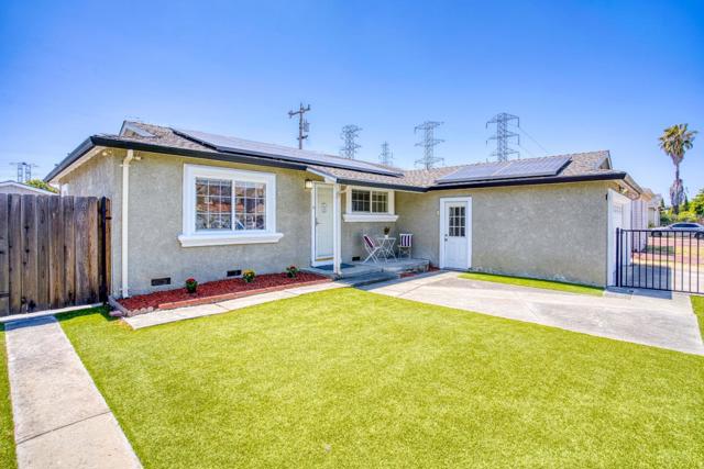 4428 Doane Street, Fremont CA: https://media.crmls.org/mediaz/c846771c-9a7f-47c7-a332-ce060652a467.jpg