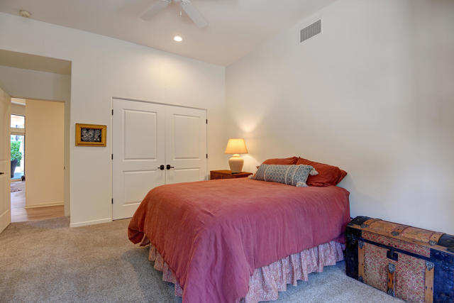 76470 Pala Palms Drive, Indian Wells CA: https://media.crmls.org/mediaz/c8488f46-d51f-4089-9b34-d2b60863a5fd.jpg