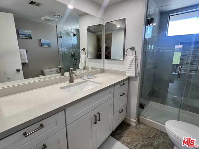 40981 Preston Trail, Palm Desert CA: https://media.crmls.org/mediaz/c8492647-fb48-4138-a731-733852403d61.jpg
