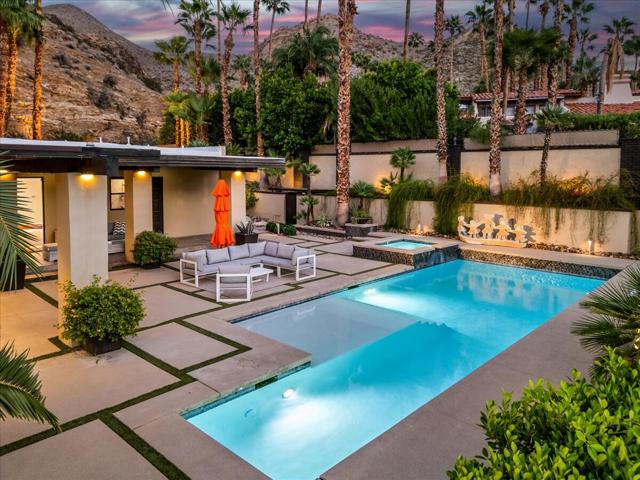 1695 Dunham Road, Palm Springs CA: https://media.crmls.org/mediaz/c84a39e4-7d9a-46f0-9302-8ceb8cf8cbaf.jpg