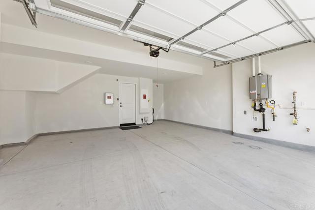 1207 Sunrise View, San Marcos CA: https://media.crmls.org/mediaz/c84afff7-ade6-406f-b9c9-66535c5430f0.jpg