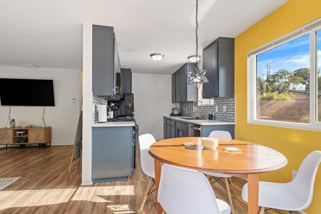 7780 Jemez Trail, Yucca Valley CA: https://media.crmls.org/mediaz/c84b0e3e-fc53-4f26-a34c-c3186ea98a6a.jpg