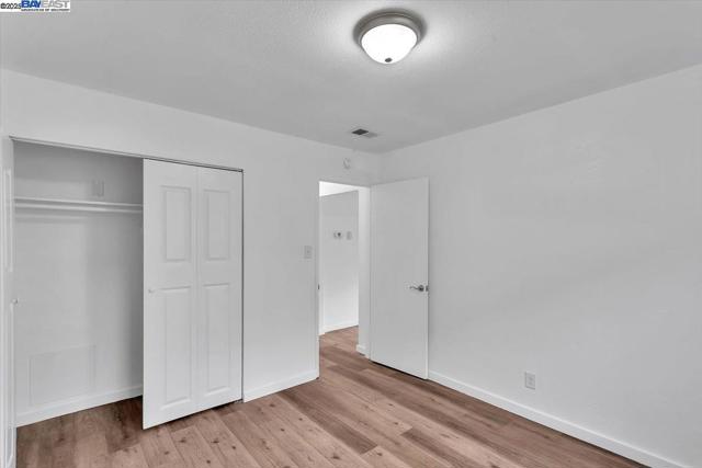 2200 Lemontree Way, Antioch CA: https://media.crmls.org/mediaz/c84e08d7-fd0d-4baa-a1f4-7d6bde82296a.jpg